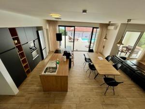 Villa Zara Bella Vista