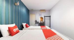 OYO 703 Koh Chang Riverside Resort