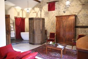 Maisons d'hotes Chateau de la Rode : photos des chambres