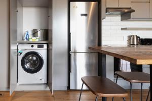 Nice 2BDR in the Gardens