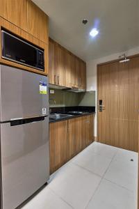 Minimalist Stay Mall of Asia WiFi, Netflix, Self Checkin