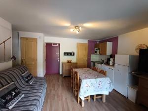 Appartements Residence Neige Et Golf - Front de neige, plein sud, grande terrasse face aux pistes ! MAE-6303 : photos des chambres