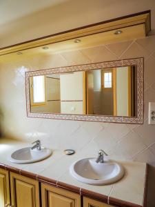 Appartements Les Escouradieres dans le Var : photos des chambres