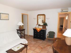 Appartements Les Escouradieres dans le Var : photos des chambres