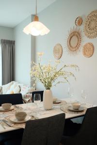 Family Suite Nice Pool Full Facilities Self Check