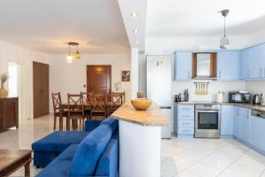 Luxury and Spacious apt for 8 guests New features April 2025