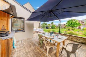 Maisons de vacances DORIS beautiful 4-bedroom house with garden : photos des chambres