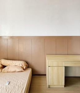 Urban Oasis 1 3BR Apartment with facilities in Central Jakarta
