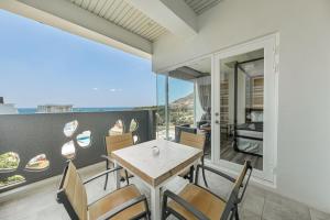 Phòng Premium 4 Người (Premium Quadruple Room)