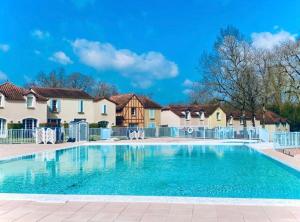 Maisons de vacances Lac Mondesir the little house and its Bastide : photos des chambres