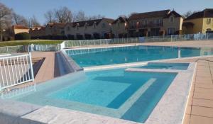 Maisons de vacances Lac Mondesir the little house and its Bastide : photos des chambres