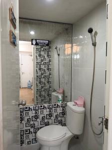 Apartemen Green Pramuka by cece