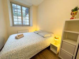 Lyon funky flat piscine et parking