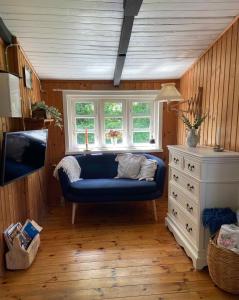 A Cozy Older Summerhouse On A Small Island