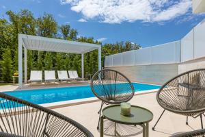 Villa Aurelia 4 with pool