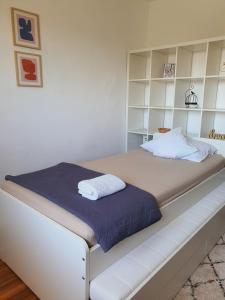 Yans House apartament 2 camere decomandat