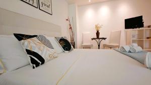 KRLY Rooms Cagliari - Parcheggio in centro storico img21