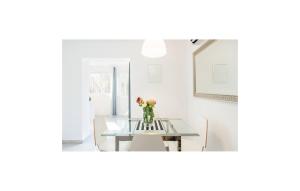 Beautiful Home In Mravince