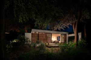 Betonnen Boshuis by Droomvilla