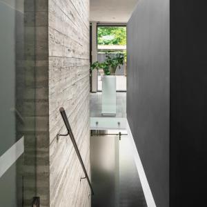 Betonnen Boshuis by Droomvilla