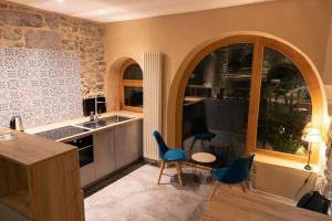 nuit romantique insolite dans une cascade