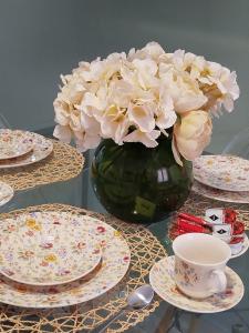 Close to the sea and 10 minutes from the airport