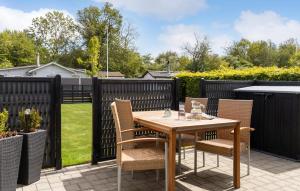 Beautiful Home In Otterup With Wifi