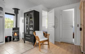 Beautiful Home In Otterup With Wifi