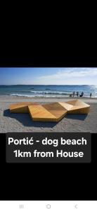 PoIai Stonehouse with Jacuzzi