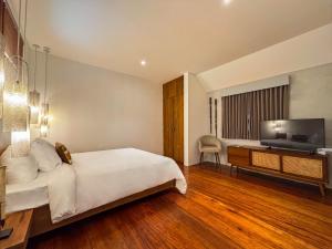 Tropical Townhouse 3 Bedrooms Seminyak