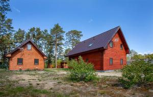 Stunning Apartment In Ostrowite