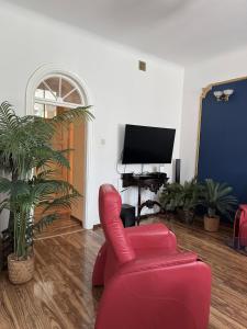 Exclusive Apartment Chmielna Street 95m2