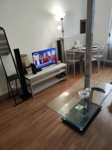 Spacieux studio meublé