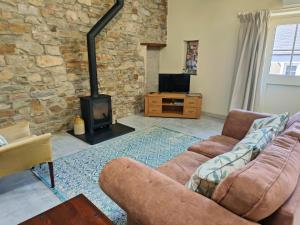Broomhill Barns