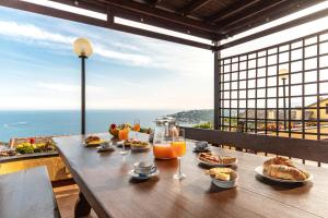 "Villa dei Poeti" private pool and breathtaking sea view