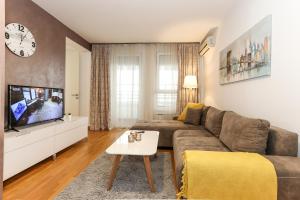 Lavina 2 apartman u Belvilu, Novi Beograd, parking 5eur-dan