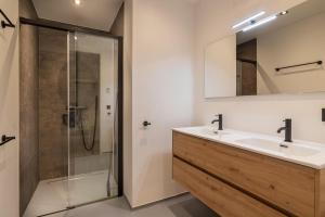 Vakantiewoning aan het strand - tuin en terras met haven- & zeezicht - Vista Maris - Nr 14