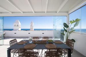 Stunning beachfront penthouse Calahonda Málaga