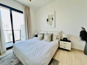 Comfortable 1br In Jvc Balcony Free Parking
