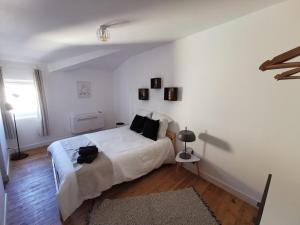 Appartements House heart of a Provencal village : photos des chambres