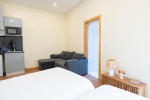 Studio at Campanha Station