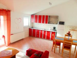 Spacious Apartment in Senj with Swimming Pool
