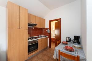 Spacious Apartments by the Sea in Srima, Vodice