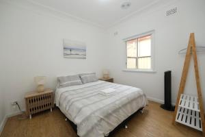 Sydney Stunning 4 bed 4 bath at Auburn