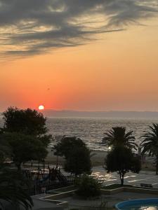 selana sea sunrise view - Ubytování bez kategorie ve městě Asproválta