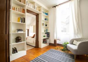 Typical Coimbra Home at Sé Velha Square - 3hvězdičkové hotely ve městě Coimbra