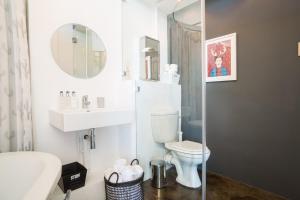 Experience Woodstock from Industrial Loft Apartment