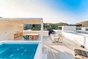 3060 - Bocana Beach Condo B2