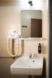 Hotels Hotel du Midi Plage : photos des chambres