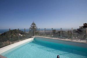 Stylish Apartment Large Terrace in Historic Mija